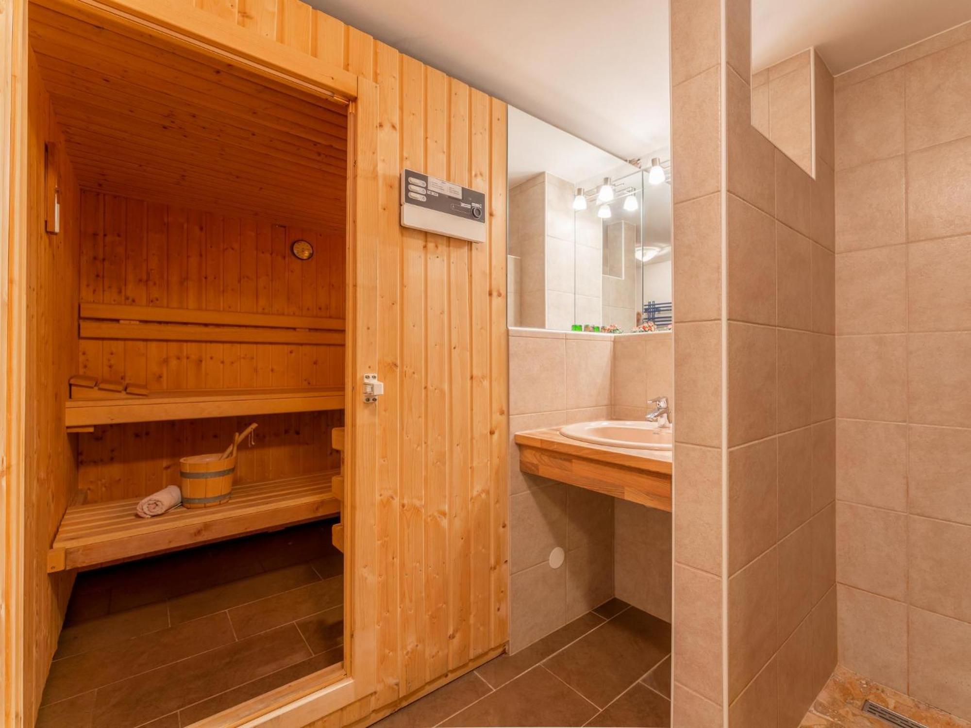 צל-אם-זי Chalet Carina מראה חיצוני תמונה
