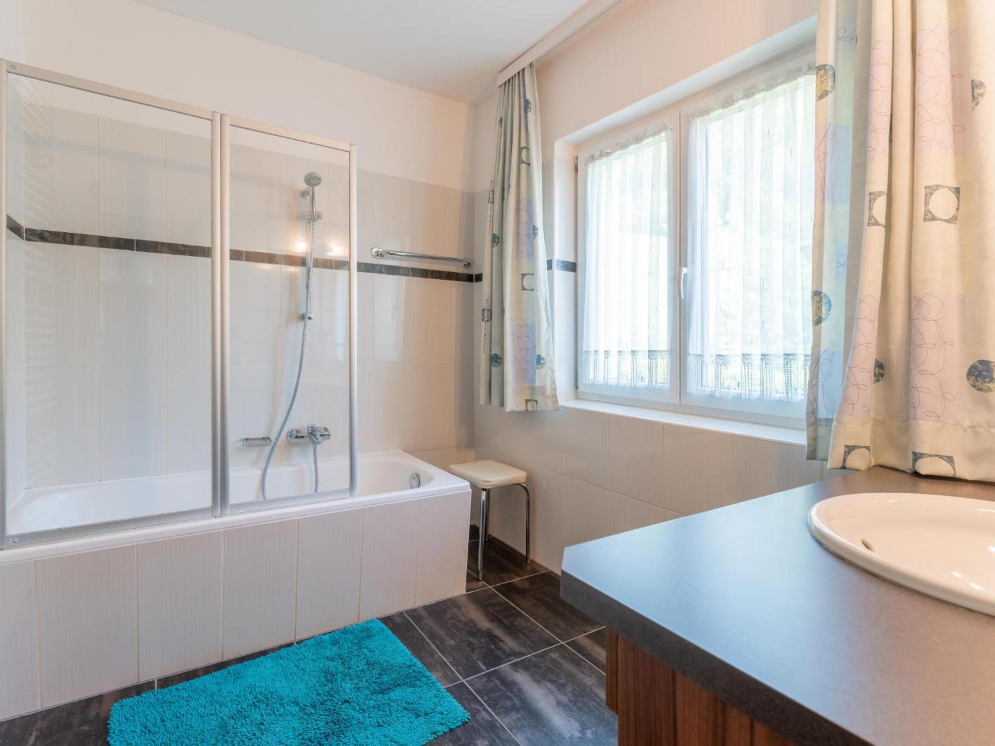 צל-אם-זי Chalet Carina מראה חיצוני תמונה